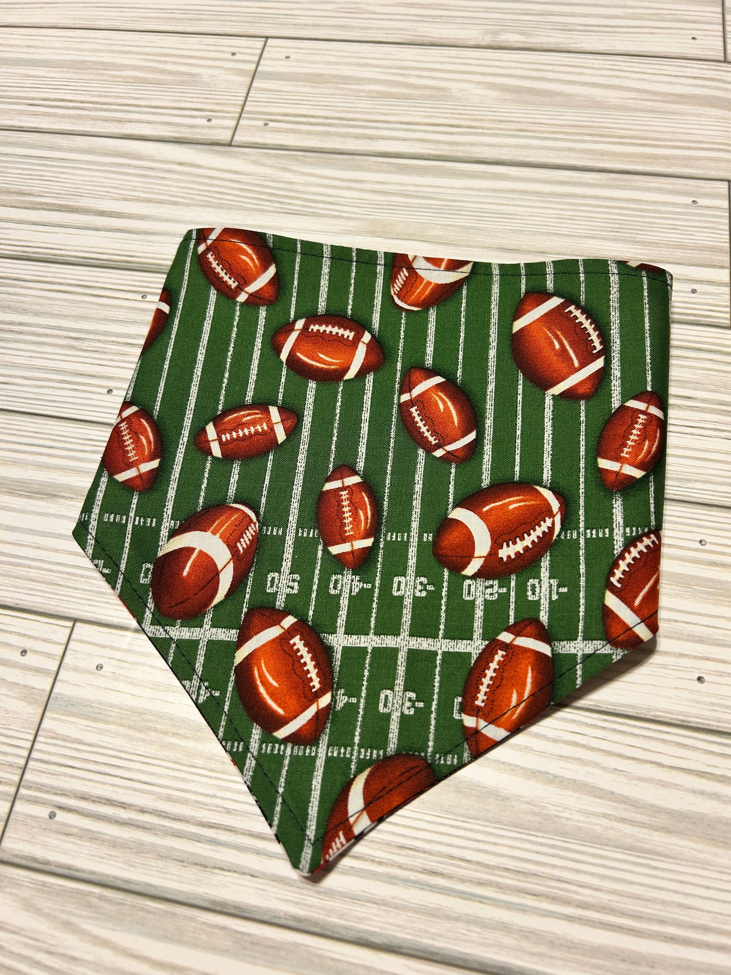 Chiefs Helmet & Flags