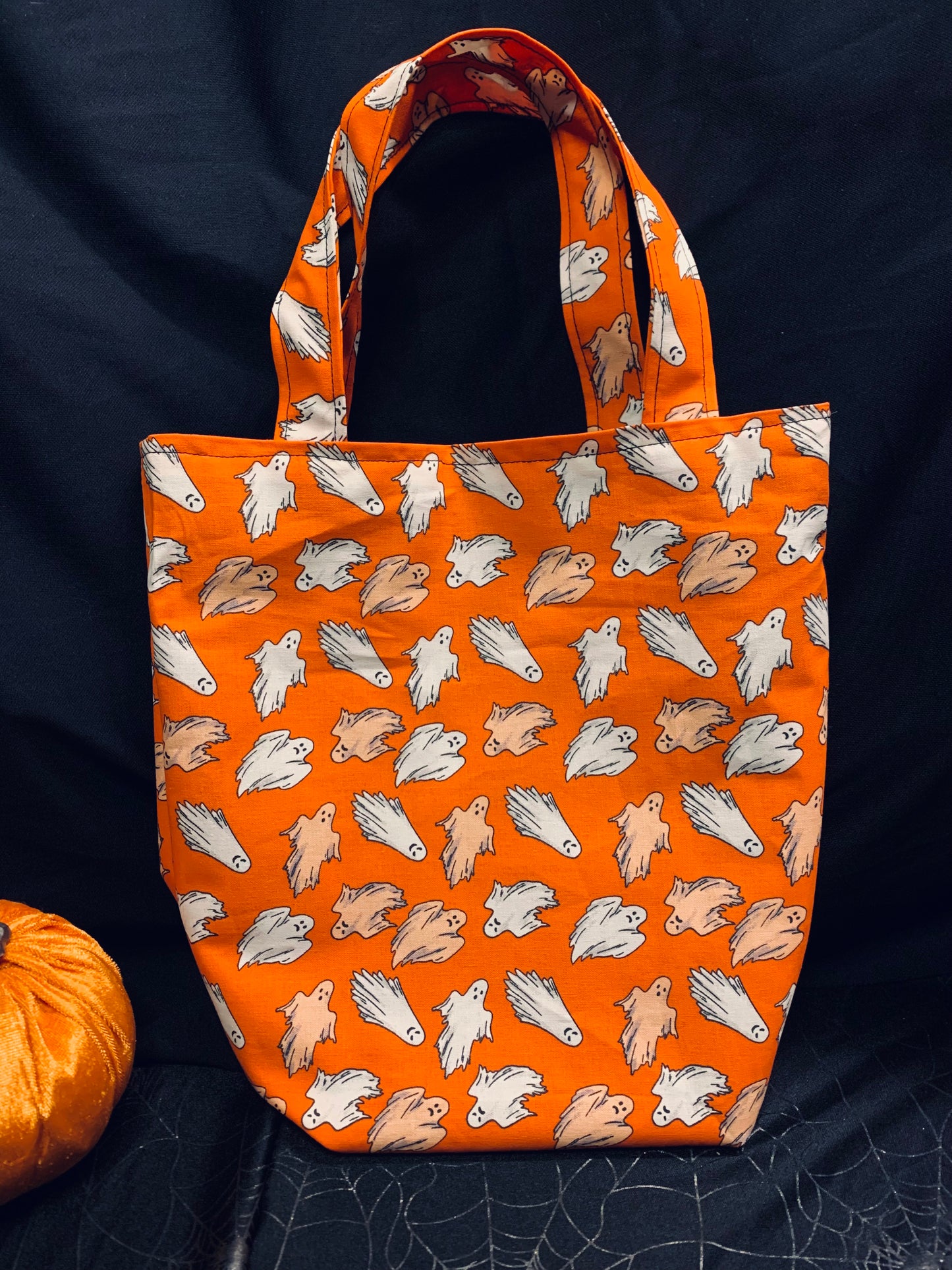 Halloween Glow In The Dark Ghosts Bag